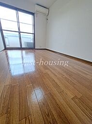 西武多摩川線 新小金井駅 徒歩3分の賃貸アパート 2階1Kのリビング/ダイニング