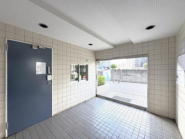 エントランス