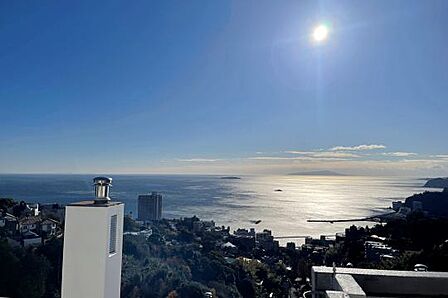高層階から贅沢な相模湾の眺めをお愉しみ頂けます