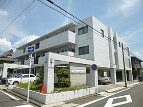 愛知県名古屋市瑞穂区十六町２丁目（賃貸マンション3LDK・1階・78.18㎡） その1