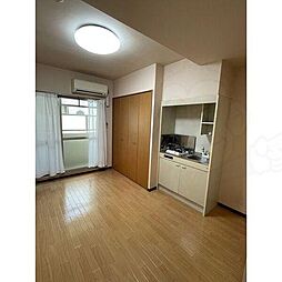 レジデンス悠海(吹上) 1階ワンルームのリビング/ダイニング