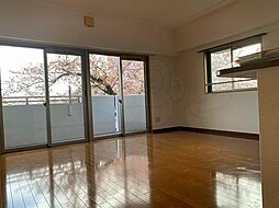 シャンティ滝川 4階3LDKのリビング/ダイニング