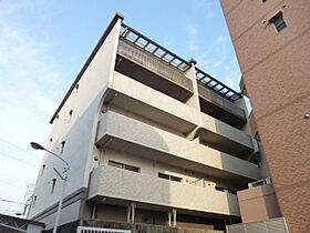 ステージ本山 202 ｜ 愛知県名古屋市千種区本山町４丁目（賃貸マンション1LDK・2階・50.40㎡） その1