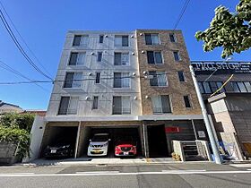 quador御器所  ｜ 愛知県名古屋市昭和区阿由知通４丁目22番1号（賃貸マンション1R・3階・25.36㎡） その1