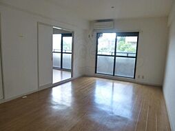 名古屋市営名城線 八事駅 徒歩6分の賃貸マンション 4階3LDKのリビング/ダイニング