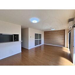 グランドヒルズ神ノ倉 2階2LDKのリビング/ダイニング