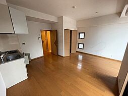 ラ・メゾン・ド・クロシュ 103 1階ワンルームのリビング/ダイニング