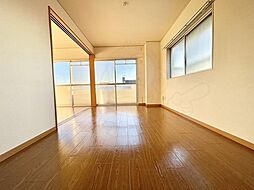 名古屋市営鶴舞線 平針駅 徒歩4分の賃貸マンション 5階2LDKのリビング/ダイニング