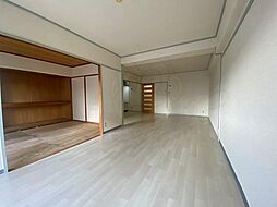 名鉄名古屋本線 鳴海駅 徒歩10分の賃貸マンション 3階3LDKのリビング/ダイニング