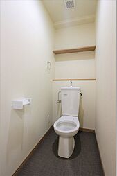 温水洗浄便座を設置予定です。