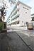 周辺：北九州市立南小倉小学校（698m）