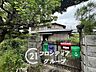 玄関：門扉付きの玄関です