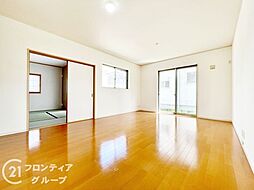 磯城郡川西町大字結崎　中古一戸建て 4LDKのリビング/ダイニング