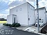 外観：落ち着いた佇まいが魅力の外観デザイン。住宅街に溶け込む品のあるフォルムと色合いで、日常を彩る住まいにふさわしい印象を与えてくれます。外観からも丁寧な暮らしが感じられ、訪れる人にも好印象を与えます。
