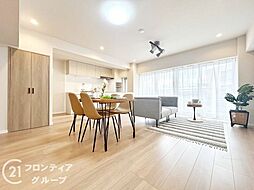 西大寺サンハイツ1号棟　中古マンション 3LDKのリビング/ダイニング