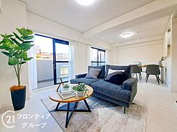 学園西ロイヤルマンションA棟　中古マンション 3LDKのリビング/ダイニング