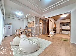 パルコートあやめ池コモドナチュール　中古マンション 2SLDKのリビング/ダイニング