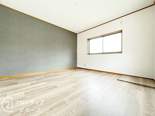 寝室を拡大表示