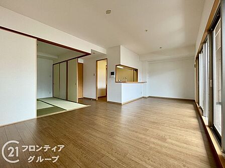 オープンな空間が、広々とした印象を与えます。