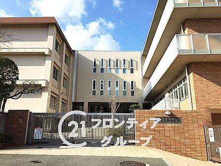 生駒市立生駒中学校 徒歩29分。 2310m