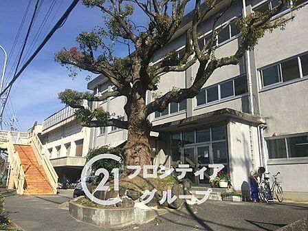 奈良市立富雄北小学校 徒歩15分。 1150m