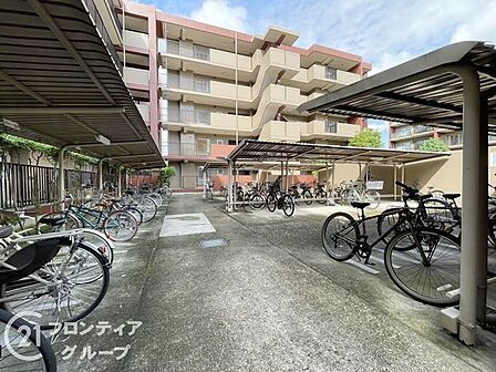 物件から受けた印象や、周辺の生活環境への疑問まで、気になることを何でも話してみてください。暮らしのイメージを一緒に整理していきましょう