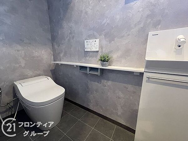 トイレを拡大表示