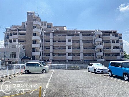 住宅購入の流れや必要な手続きについて、順を追ってご説明しています。はじめての方でも安心してご相談いただける環境を整えています