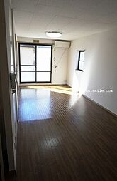 ヴィラージュハイム 2階1LDKのリビング/ダイニング