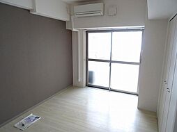 アダージオ 5階1Kのリビング/ダイニング