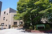 藍野大学短期大学部 2200m