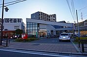 上牧駅前郵便局 193m