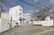 高槻市立五領中学校 1526m