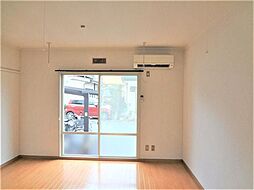 キャピタルハイツ 2階1Kのリビング/ダイニング