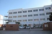 高槻市立川西中学校