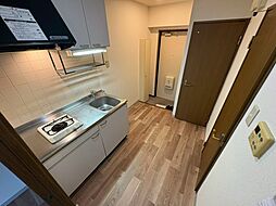 グランシャリオ 203 2階1Kのリビング/ダイニング