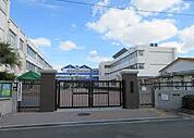 高槻市立高槻小学校