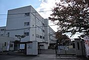 高槻市立真上小学校