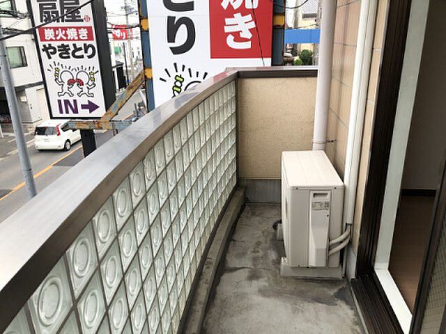 バルコニー