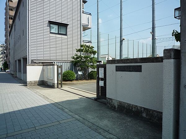西田マンション ｜大阪府茨木市中村町(賃貸マンション2DK・3階・42.00㎡)の写真 その3