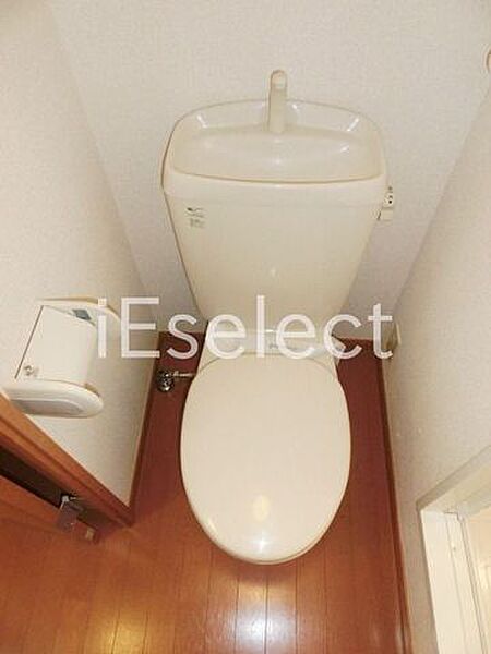 画像13:清潔感のあるトイレ
