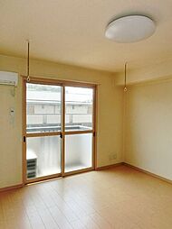 ノーベルパーク16 2階ワンルームのリビング/ダイニング