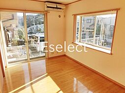 ノーベルパーク10 1階1LDKのリビング/ダイニング