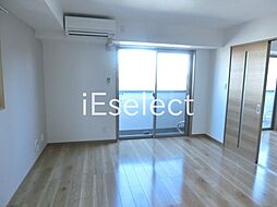 プラージュ東千葉 6階1LDKのリビング/ダイニング