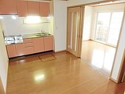 プロムナードＡ 1階2DKのリビング/ダイニング