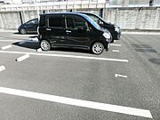 敷地内の駐車場です。