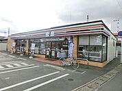 セブンイレブン 400m