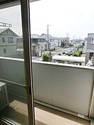 洗濯物がたくさん干せますね。