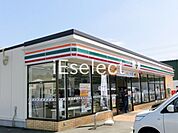 セブンイレブン佐倉石川店 徒歩3分。 210m