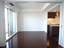 京王井の頭線 明大前駅 徒歩5分の賃貸マンション 3階1LDKのリビング/ダイニング